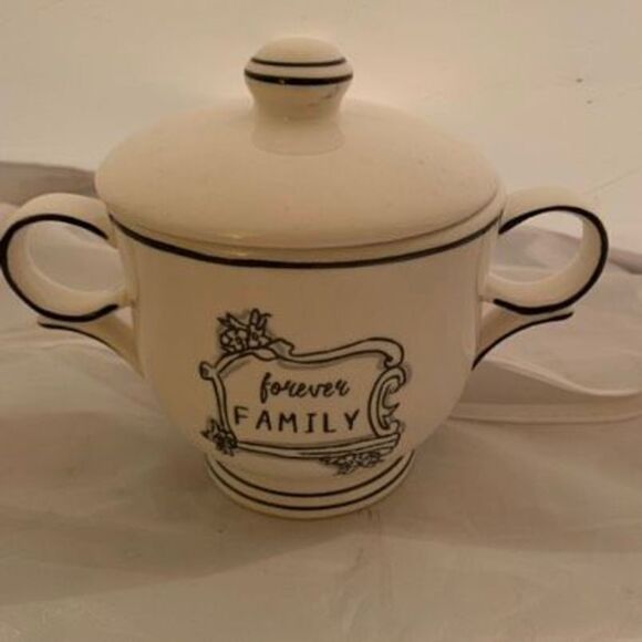 Katie & Mandy Forever Family Sugar Bowl With Lid - Picture 1 of 11